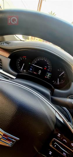 كاديلاك XTS
